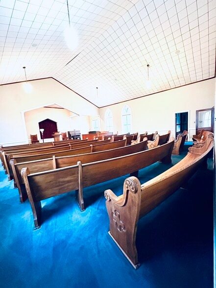 More Photos Of 504 Main St, Woodville Religious Facility For Sale