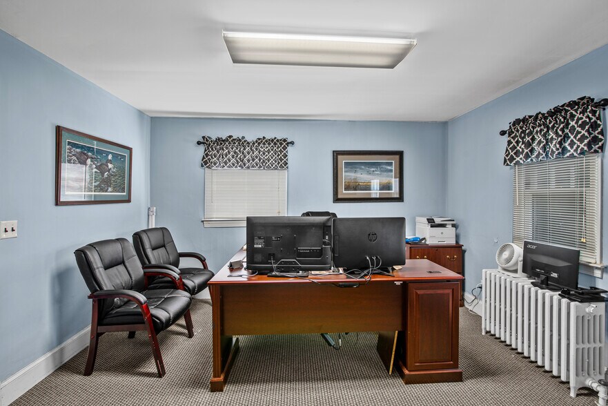 More Photos Of 505 Maryland Ave, Cambridge Office For Sale
