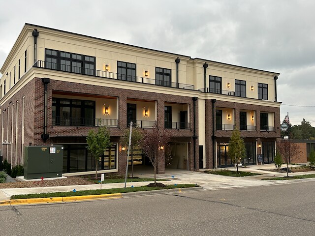 More Photos Of 511 2nd St, Excelsior Loft Creative Space For Sale