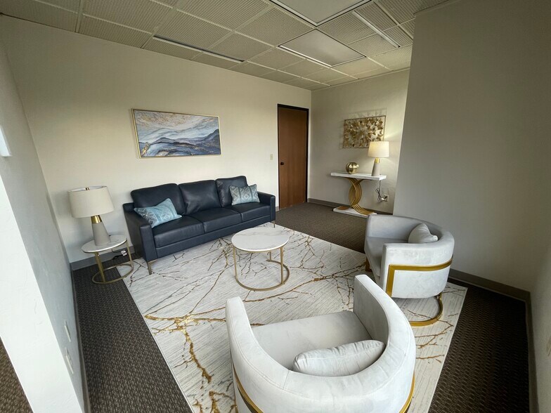 More Photos Of 100 2nd St E, Whitefish Office Residential For Lease