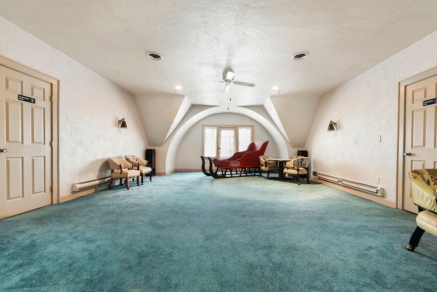 More Photos Of 1300 Lane ave, Natrona Heights Specialty For Sale