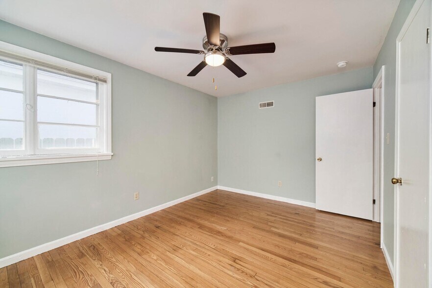 More Photos Of 4990 Main St, Onekama Freestanding For Sale