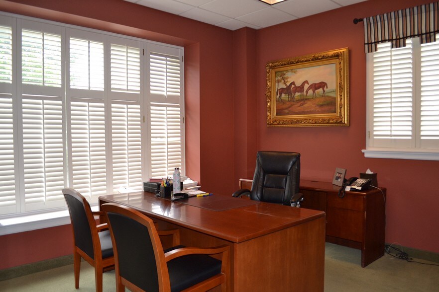 More Photos Of 1735 Post Rd, Fairfield Office For Lease