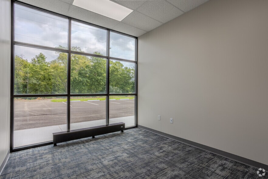 More Photos Of 350 McCarty Ln, Jackson Manufacturing For Lease