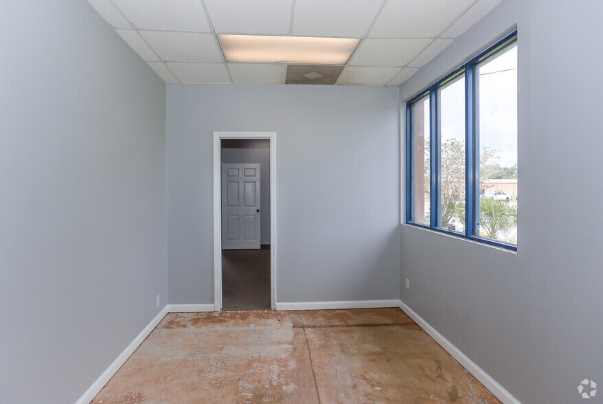 More Photos Of 1045-1085 N John Young Pky, Kissimmee Medical For Sale