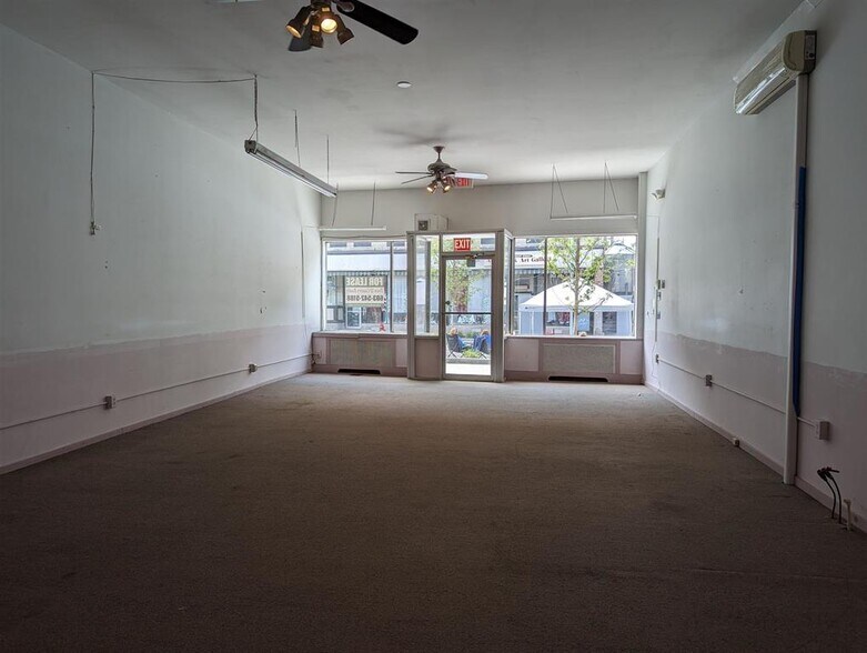 More Photos Of 14-20 Pleasant St, Claremont Storefront Retail Office For Lease