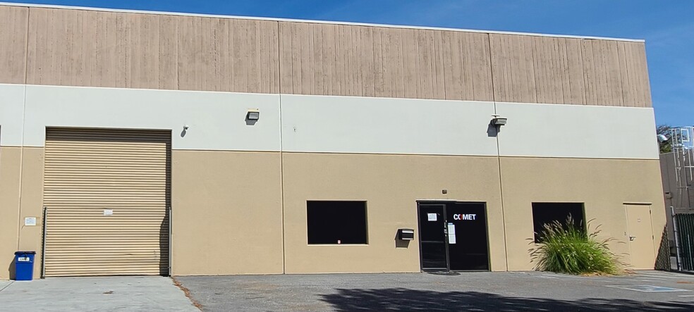 Primary Photo Of 2114-2124 Bering Dr, San Jose Warehouse For Lease