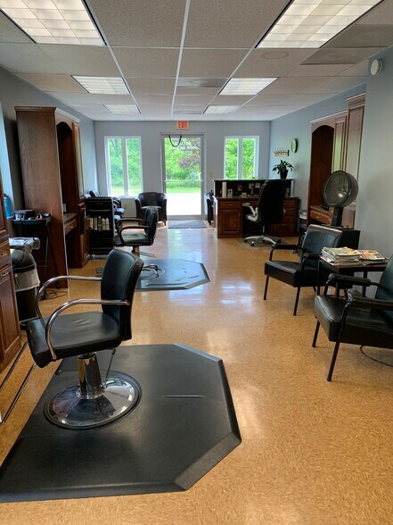 More Photos Of 730 Lenox Ave, Oneida Storefront Retail Office For Sale