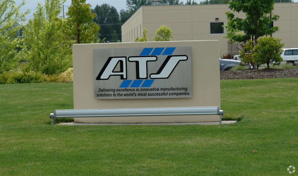 More Photos Of 2121 NE Jack London St, Corvallis Manufacturing For Lease