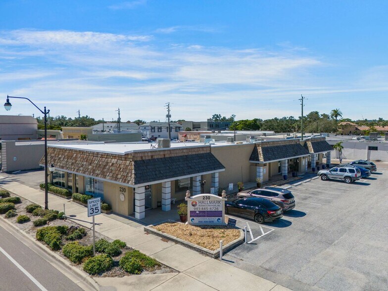 More Photos Of 234 Tamiami Trl S, Venice Office For Sale
