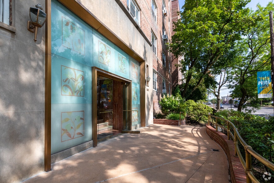 More Photos Of 5601 Riverdale Ave, Bronx Apartments For Lease