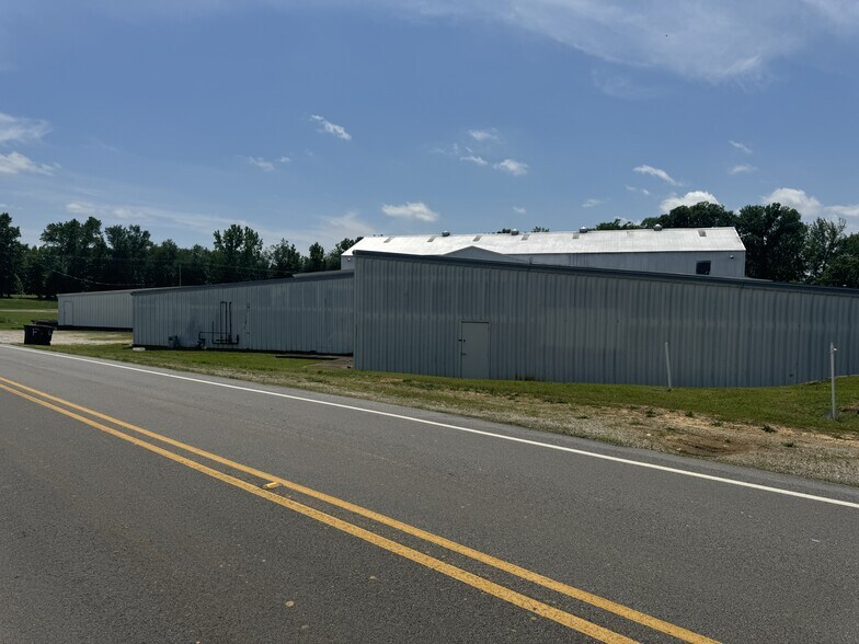 More Photos Of 10305 County Road 51, Lexington Light Distribution For Sale