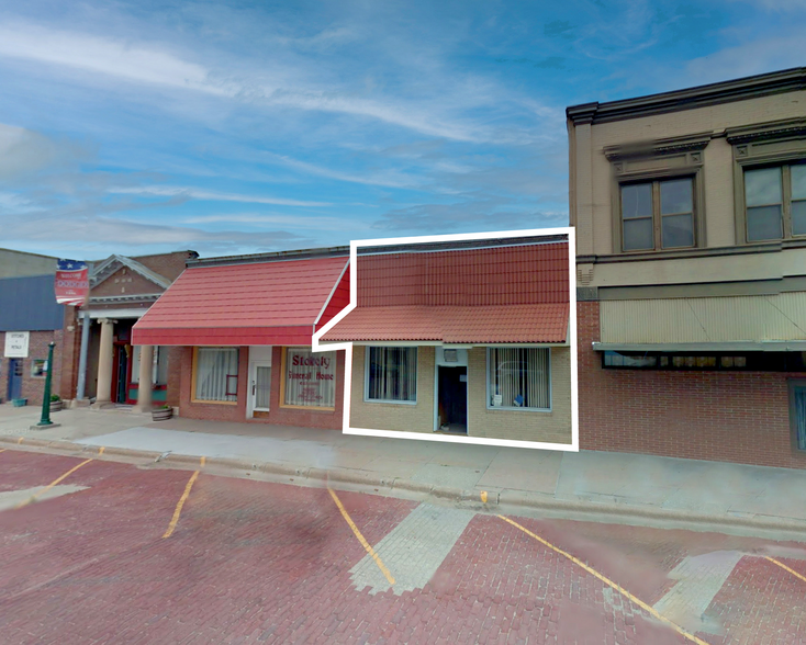 Primary Photo Of 337 2nd, Dodge Storefront Retail Office For Sale