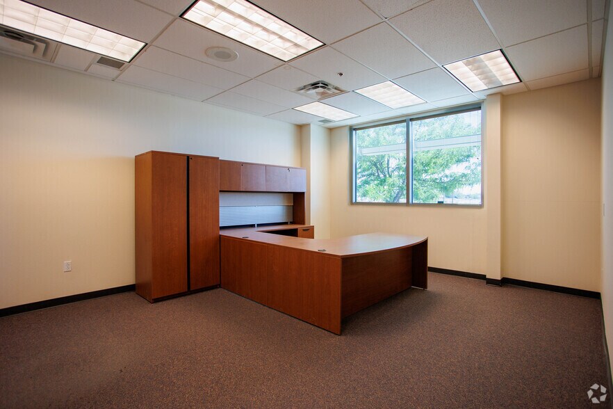 More Photos Of 1300 Desert Willow Rd, Los Lunas Unknown For Lease