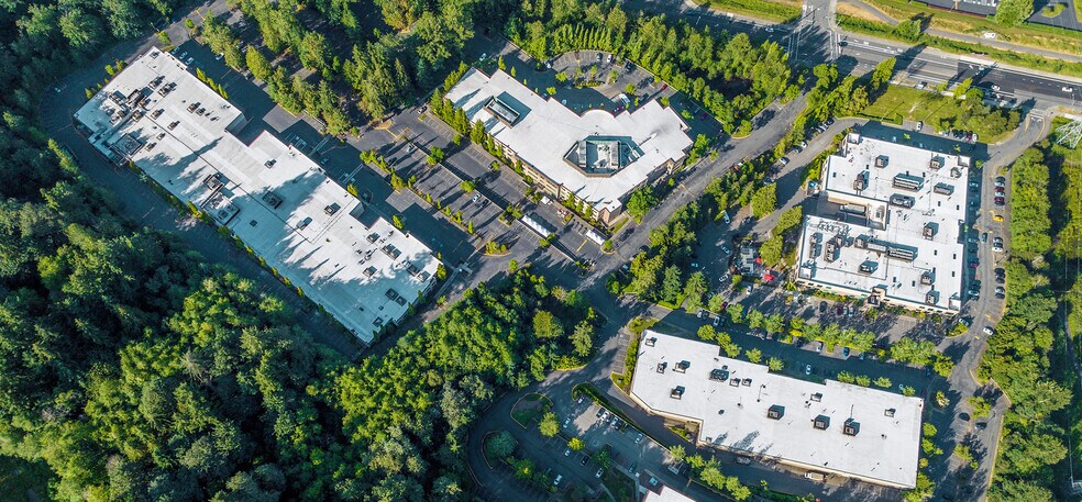 More Photos Of 9825 Willows Rd NE, Redmond Flex For Lease