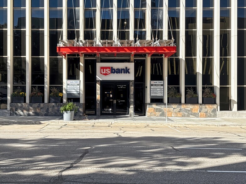 More Photos Of 233 S 13th St, Lincoln Coworking Space