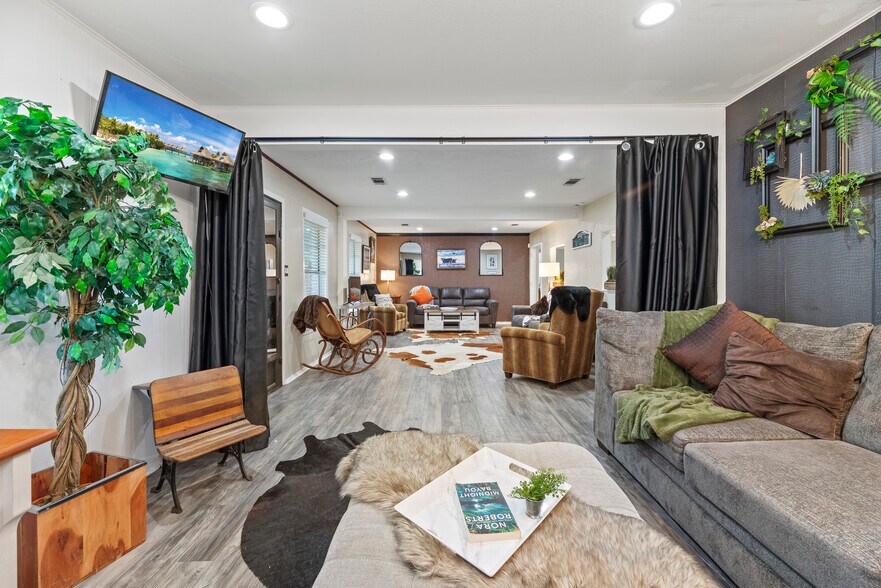 More Photos Of 26615 Keith St, Spring Freestanding For Sale