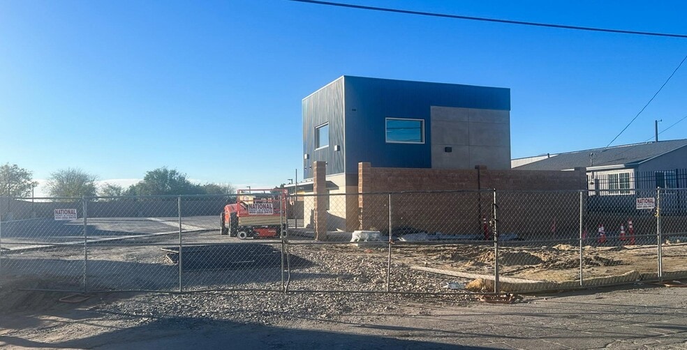 Primary Photo Of 2072 Sycamore Ave, Rialto Land For Lease