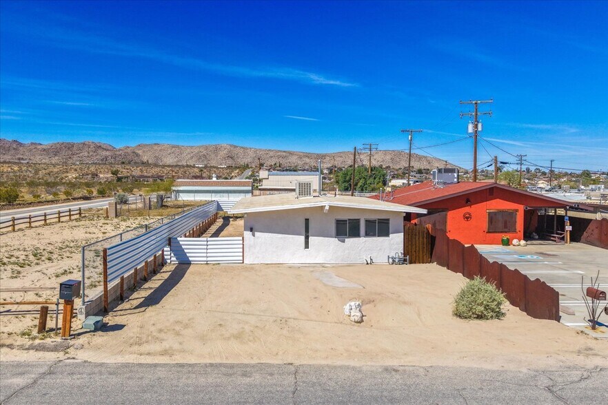 More Photos Of 61714 Commercial St, Joshua Tree General Retail For Sale