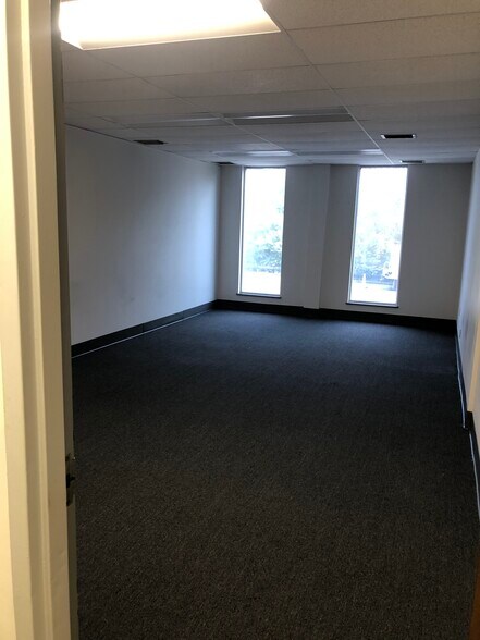 More Photos Of 85 bagby Dr, Birmingham Office For Lease