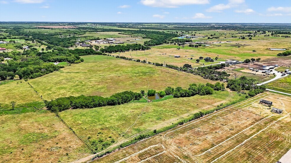 More Photos Of TBD Swindle Road, Southmayd Land For Sale