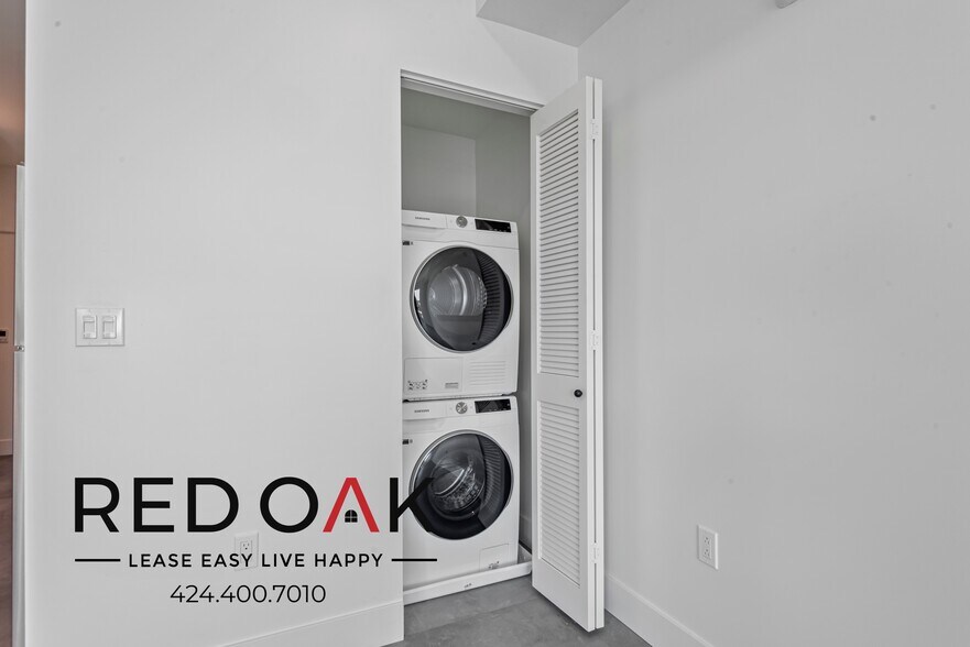More Photos Of 3450 W 43rd St, Los Angeles Apartments For Lease