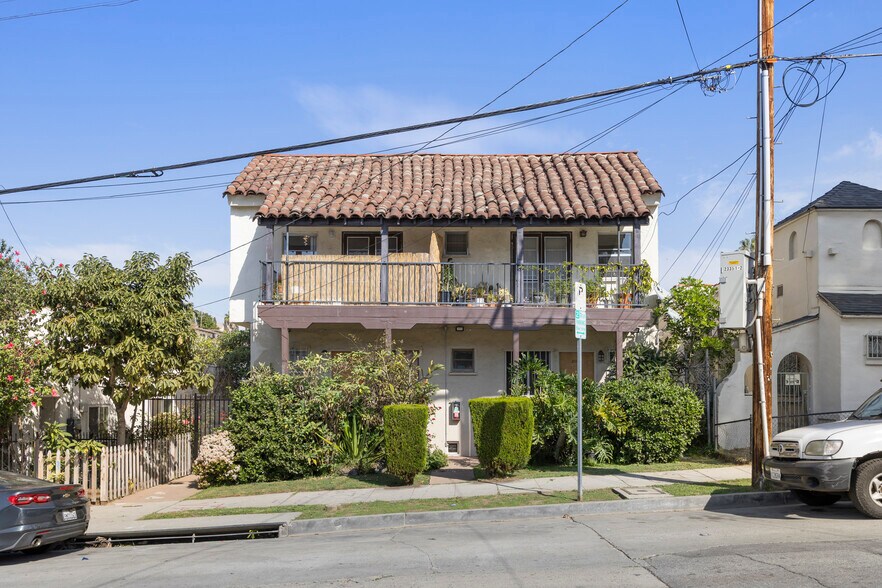 Primary Photo Of 2335 Miramar St, Los Angeles Apartments For Sale