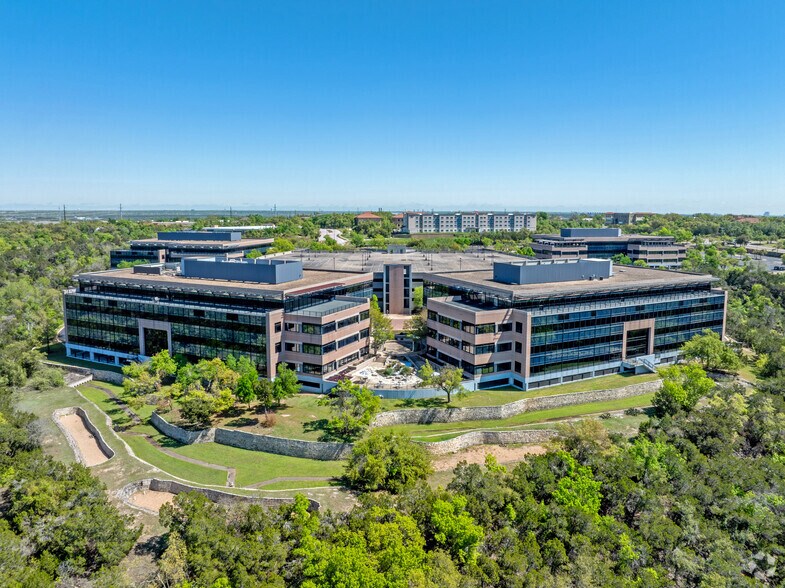 More Photos Of 6500 River Place Blvd, Austin Unknown For Lease