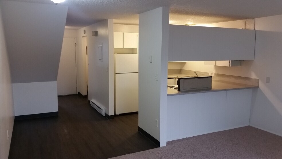 More Photos Of 4484 SE Boardman Ave, Milwaukie Apartments For Sale