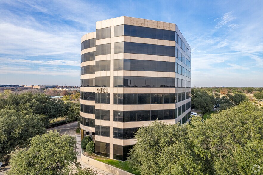 More Photos Of 9101 Lyndon B Johnson Fwy, Dallas Office For Lease