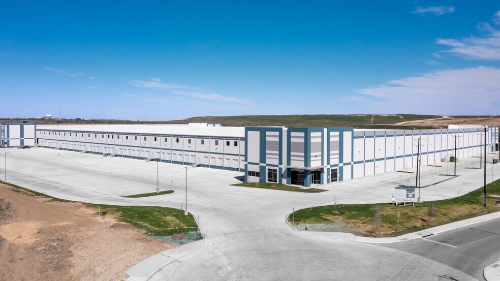 More Photos Of 6851 Cal Turner Dr, San Antonio Distribution For Lease