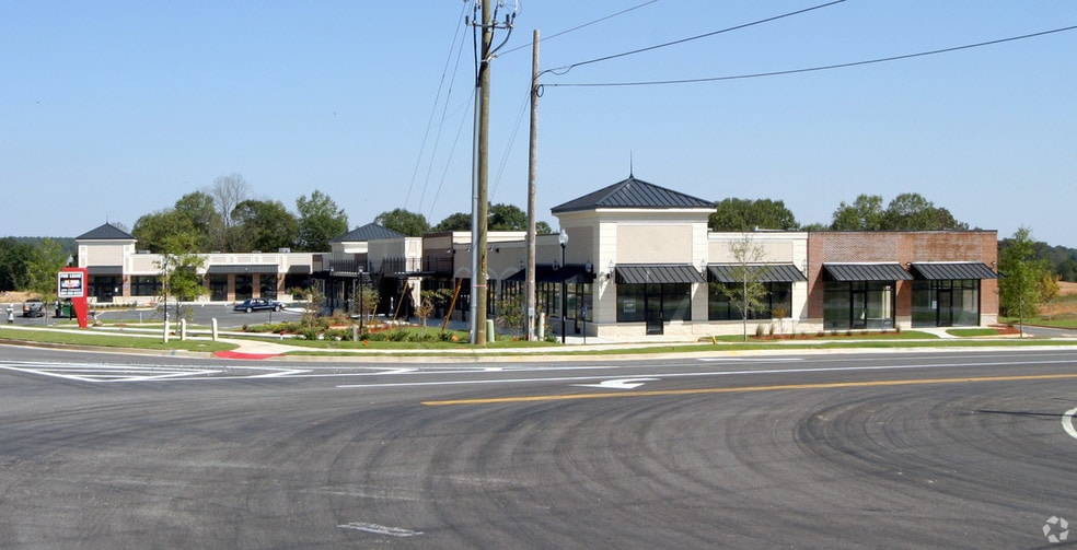 More Photos Of 6323 Grand Hickory Dr, Braselton Unknown For Lease