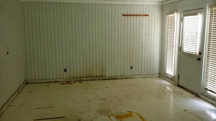 More Photos Of 5052 Central Pky, Conroe Airplane Hangar For Sale