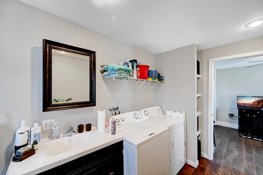 More Photos Of 291 Main St, Eynon Restaurant For Sale