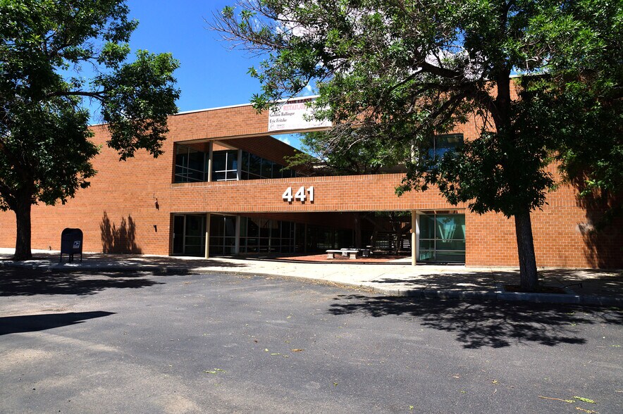 More Photos Of 441 Wadsworth Blvd, Lakewood Medical For Lease