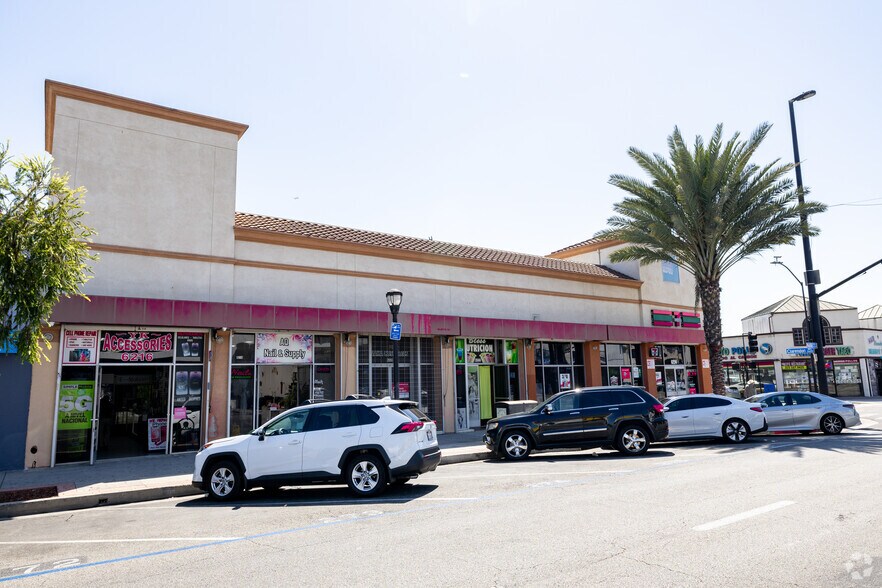 Primary Photo Of 6216-6224 Pacific Blvd, Huntington Park Storefront For Lease