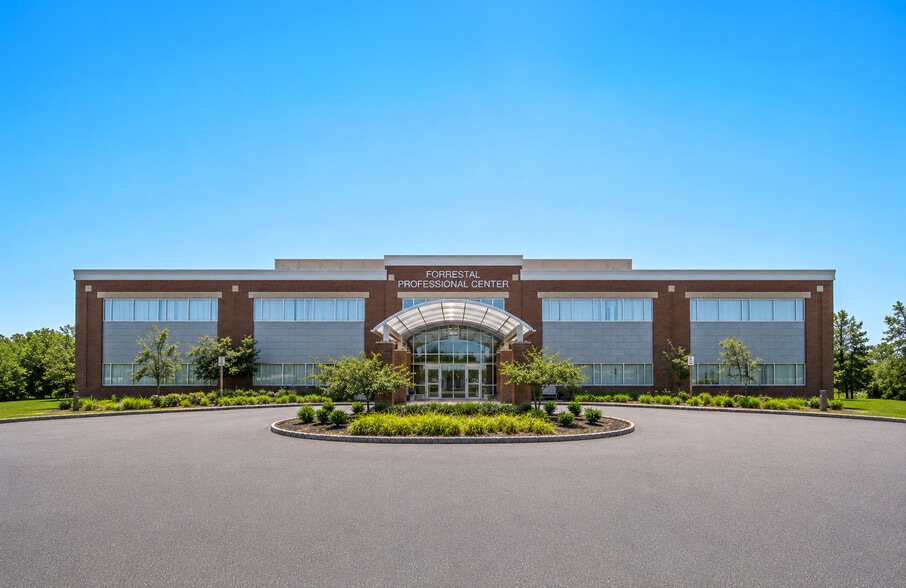 Primary Photo Of 10 Forrestal Rd S, Princeton Medical For Lease