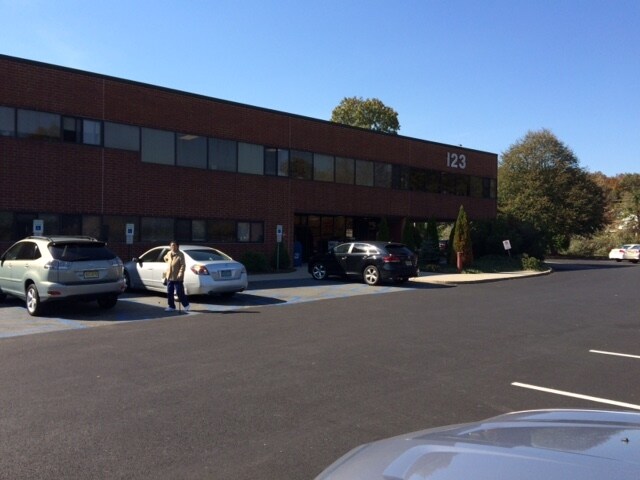 More Photos Of 123 Franklin Corner Rd, Lawrenceville Medical For Sale