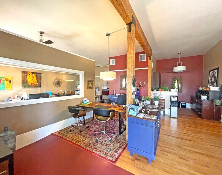 More Photos Of 2371-2373 San Pablo Ave, Berkeley Storefront Retail Residential For Lease