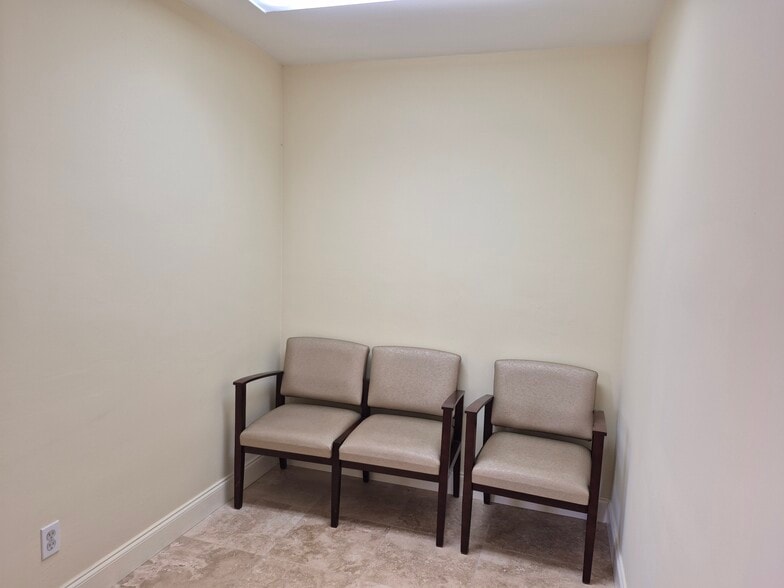 More Photos Of 1625 Colonial Blvd, Fort Myers Medical For Sale