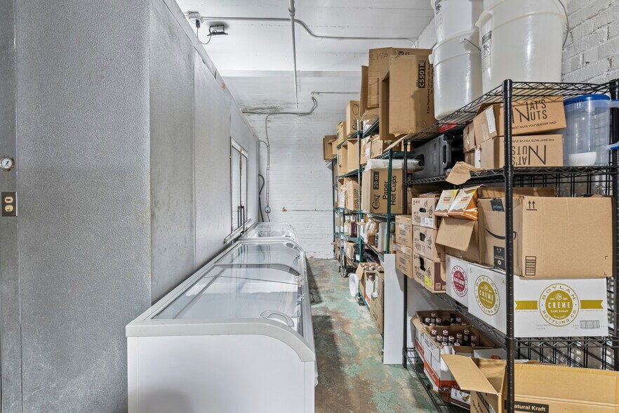 More Photos Of 500 Bridge St, Weissport Restaurant For Sale