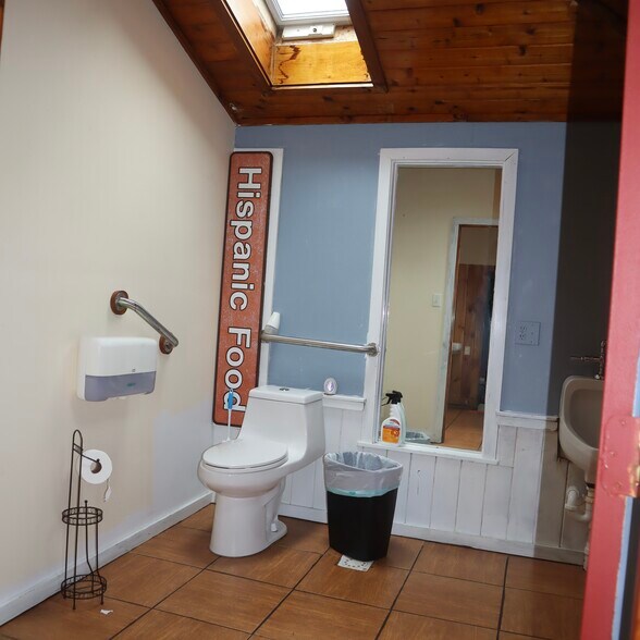 More Photos Of 401 W Dominick St, Rome Restaurant For Sale