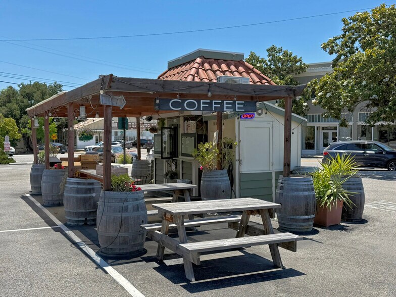 More Photos Of 1306 Pine St, Paso Robles Storefront For Sale
