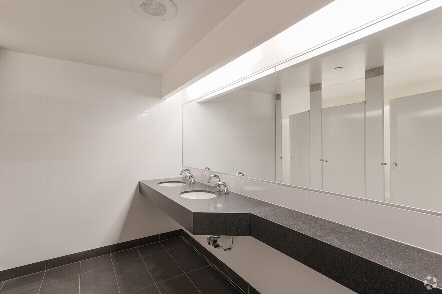 Photo of 7th Floor Ste 700