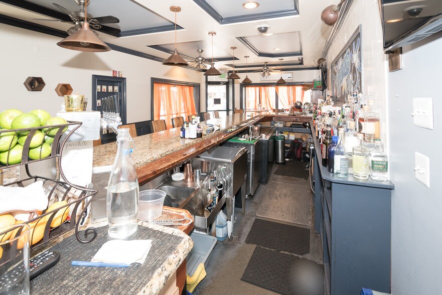 More Photos Of 3734 Fleet St, Baltimore Bar For Sale