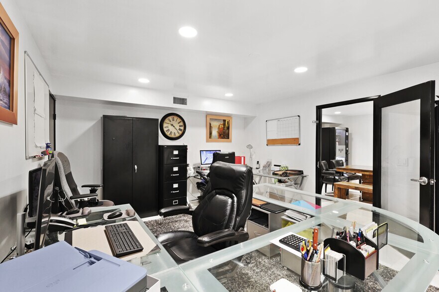 More Photos Of 12862 Foothill Blvd, Sylmar Warehouse For Sale