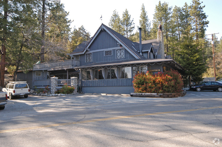 Primary Photo Of 54950 Pine Crest Ave, Idyllwild Coworking Space