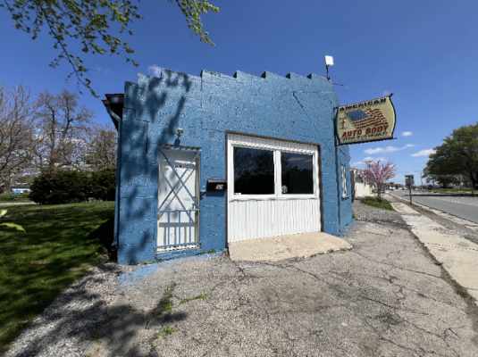 Primary Photo Of 655 Findlay Rd, Lima Auto Repair For Sale