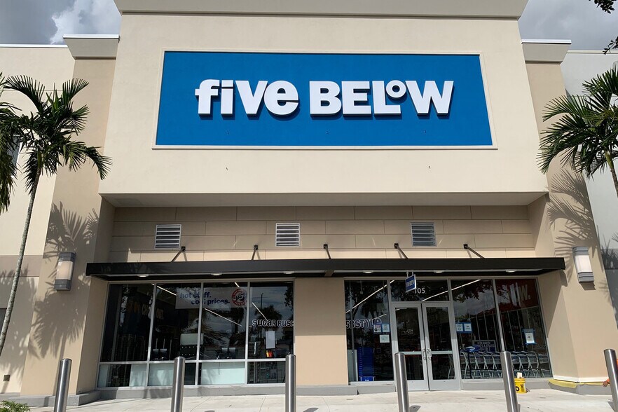 More Photos Of 1900-2001 Federal Hwy, Pompano Beach Unknown For Sale