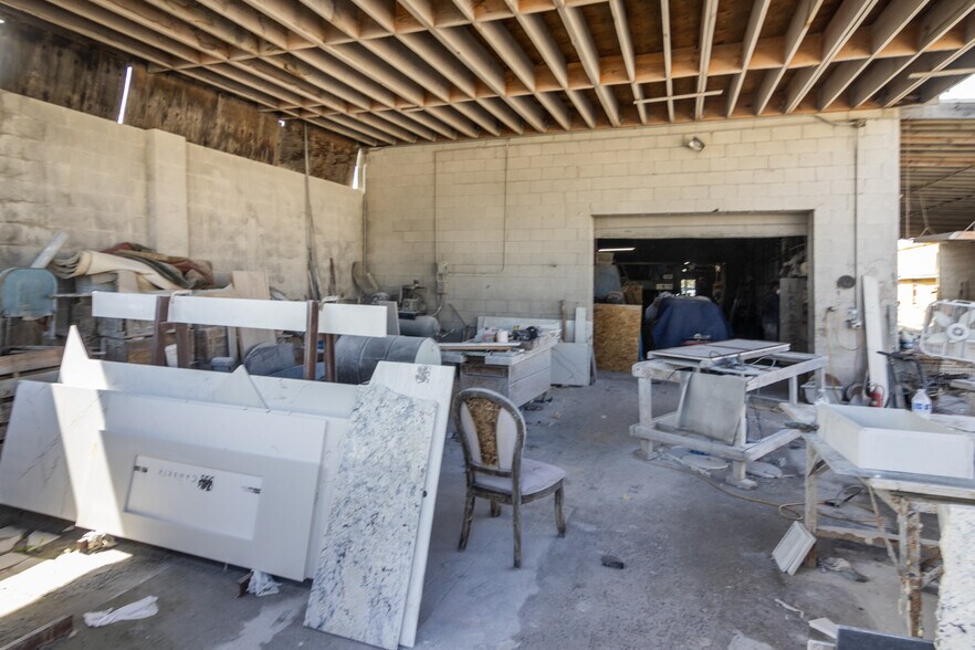 More Photos Of 6160 Sepulveda Blvd, Van Nuys Warehouse For Sale